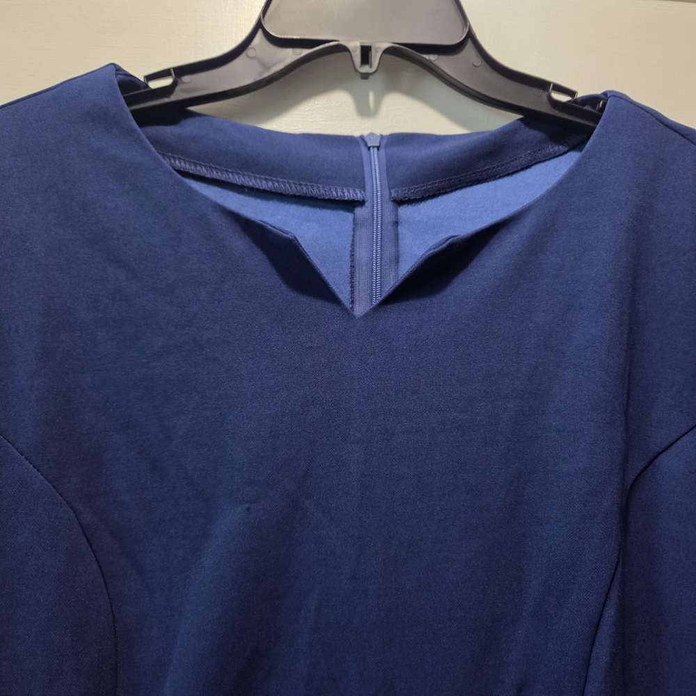 Source Unknown Blue Midi Dress with White Accents - Picture 2 of 8
